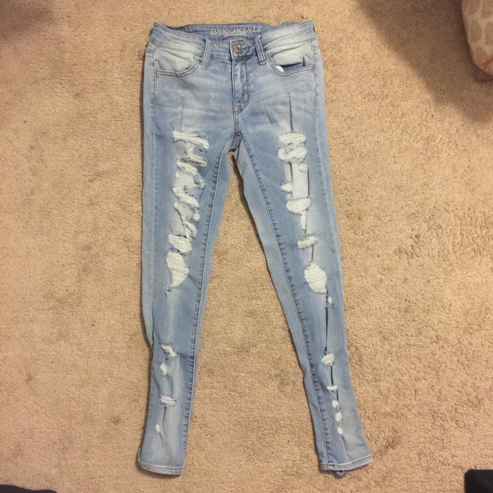 American eagle ripped jegging